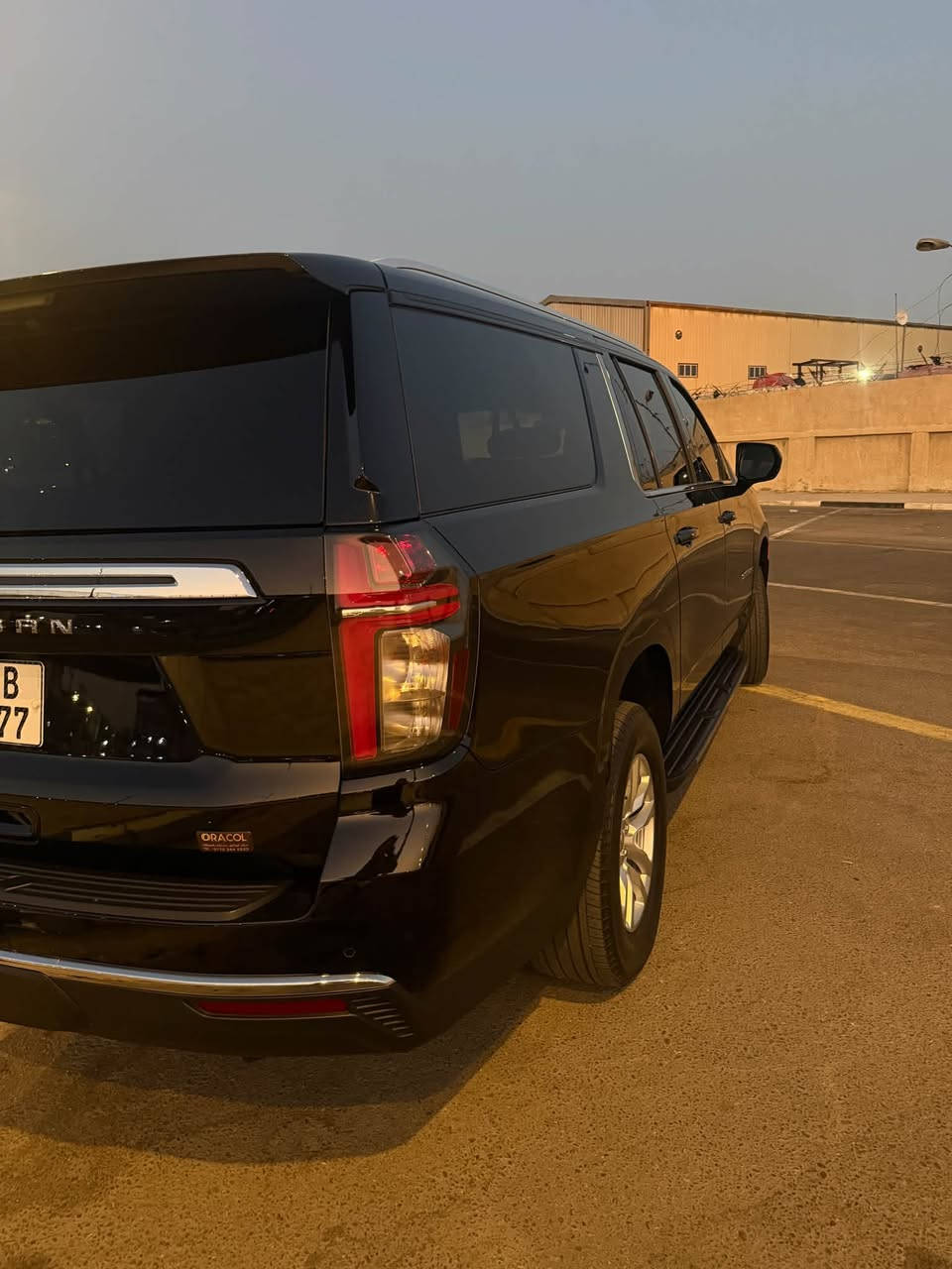 Chevrolet Suburban 2024 LS
 رقم بصرة خصوصي 
كشنات جلد متصله (كشنين كهربائية)
تو ويل 
محرك 5300
رادار خروج عن المسار 
حساسات خلفي و امامي 
كاميرا خلفية 
وارد امريكي 
من امريكا ماشيه 33 الف ميل و حالياً 35 الف ميل 
ضربتها جاملغ و ربع من البنيد
منظومة التبريد و الراديترات و جميع الكهربائيات ع وضع الشركة حتى الدعاميه بلاد بس صبغتها جمع الشواصي سليمه و بالكفاله
ايرباك بردة يمنى فقط ضارب و رجعته سستم 
صار بيها قطعتين تبديل الجاملغ الايمن و البنيد
** عدا الحادث كفاله من بدي و شاصي و محرك 
السيارة مغلفة PPF بالكامل مع الجامة الاماميه
السيارة جديدة بمعنى الكلمة و احلى من الصور  ما يحتاجلها اي مصرف 
السعر 38000 $
للأستفسار ***********

