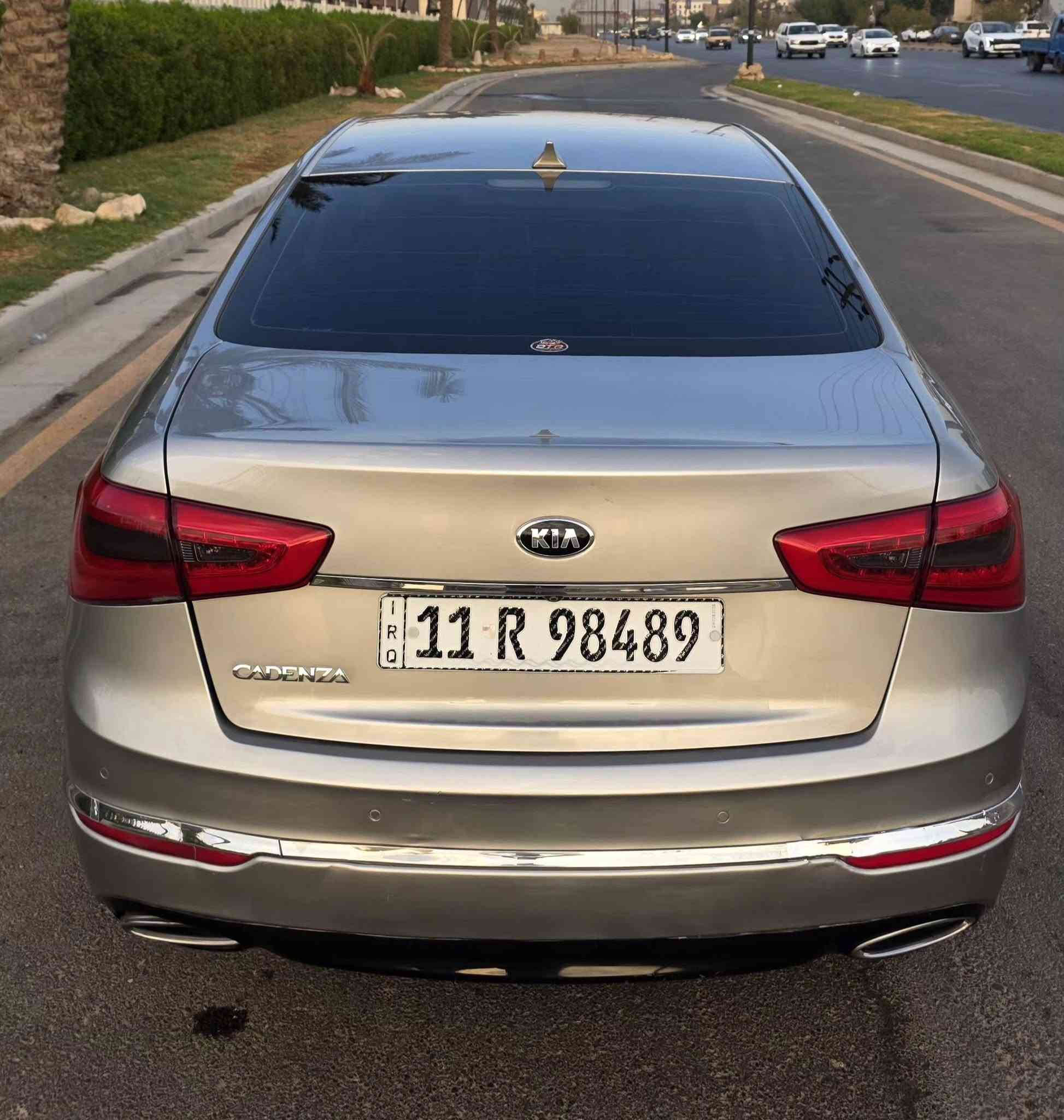 سلام عليكم
كادنزا ٢٠١٤ وارد امريكي محرك ٦ سلندر  صوره الحادث منزلها  بصور   وهنا بيها هلال خلفي  عكس سايق  سياره جاهزه للاخير
مواصفات فول 
بصمه  كشنات جلد وكهرباء تدفئه بريد كشنات 
مري قلاب اشاير بلمري ويل كب كروم
لايت زنون بك لايت لد حاجب امامي 
حساسات 
سستم سماعات انفنتي  ودمام ٨ سماعات
رادار جانبي 
مكاني بغداد الدوره 
عارضها ١١٤ ورقه وبيها مجال 
***********
