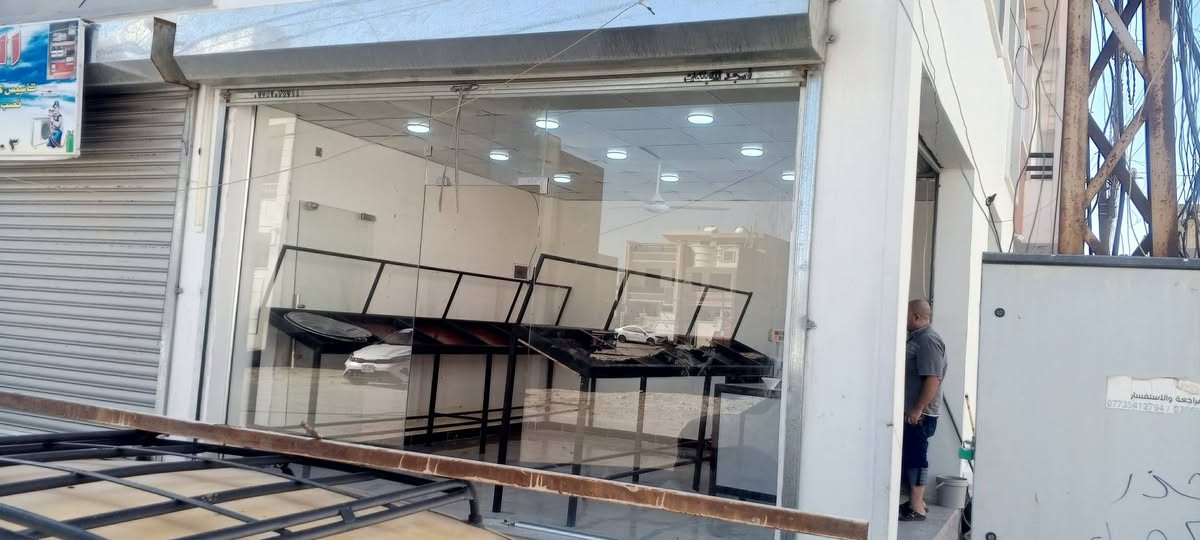 ميوزه حديدمال مخضر  عدد 6 مع كاشير وميزان بعدهن جدد 950 بيهن مجال بسيط ***********
