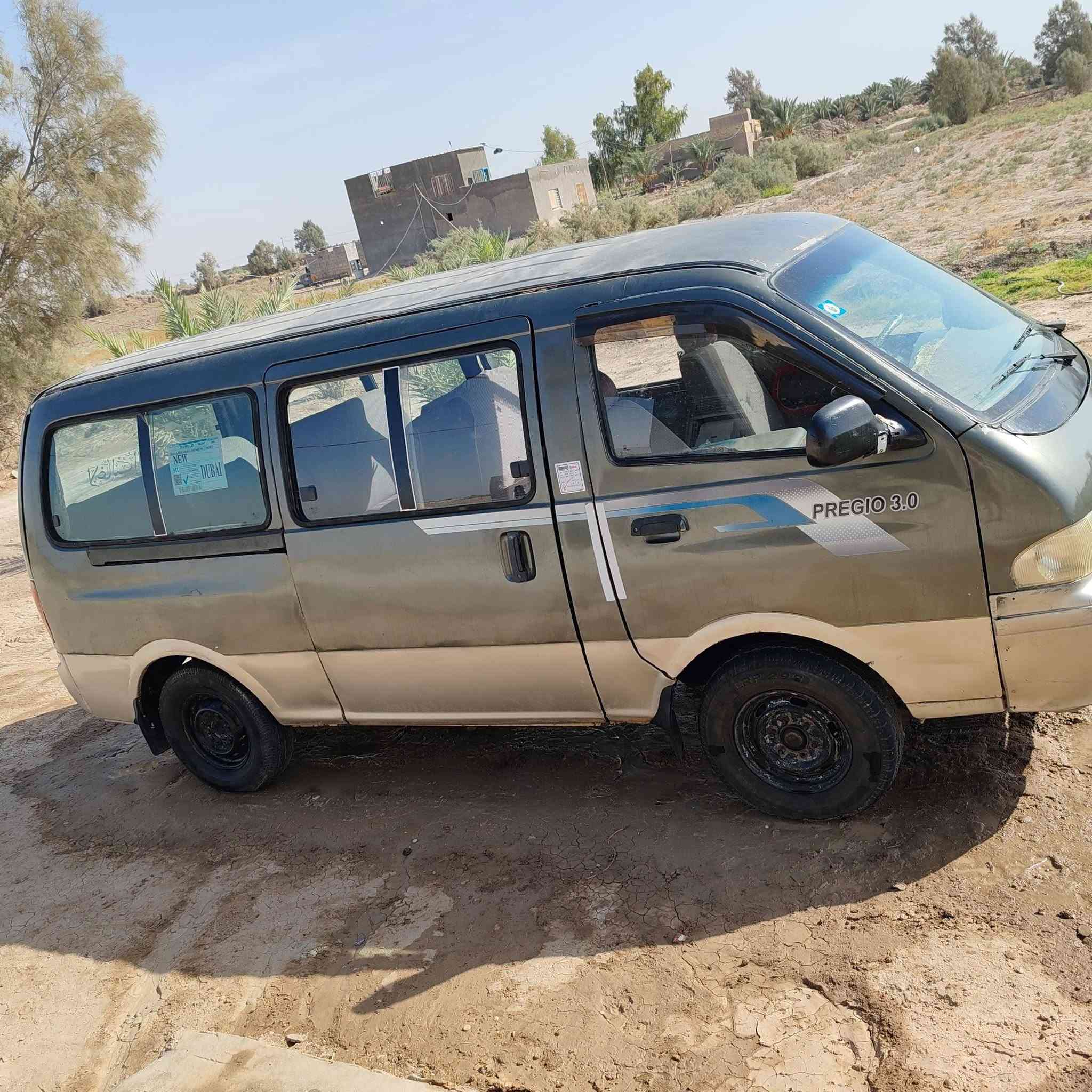 السلام عليكم ريجو موديل 99 سياره جديده رقم بغداد مشروع وطني سنويا 32 باسمي تحويل ثاني يوم جير محرك اكسيل حداديه كله جديد سياره مقفوله كفاله عامه من ضربه ومن معجون فقط مرشوشه جماليه اثر جراد ماكينه 3000 بالصندوق مكان السياره بابل النيل اربع شواسي كفاله السعر 55 بيع مستعجل استفسار على هذا الرقم ***********
