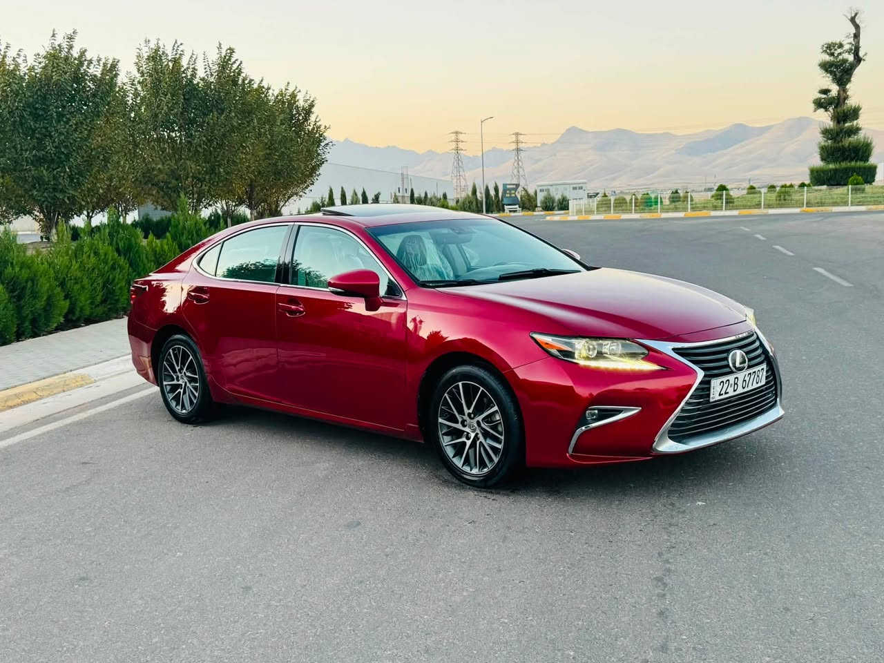 ﷽
LEXUS ES350 2016
◽️ليگزز ES 350 موديل 2016 فول مواصفات
🔹لون مميز ( ماروني ) 
        ~~~~~~~~~~~~~~~~~~~~~~~~~~~~~~~~~
مكان🌇: سليماني               
سعر💵: 163$🔐
 ☎️موبايل / ***********
                   *********** واتساب
        ~~~~~~~~~~~~~~~~~~~~~~~~~~~~~~~~~
◽️محرك V6 3.5L سته سلندر
🔹گير و محرك بشرط مامفتوح ✅
بدون صوت بدون صرف و خلل بشرط فحص
🔹ماشيه 80 الف حقيقي📦✅

▫️بيها {{ بنيد و نص قبغ جنتة صبوغ }} بدون داخل❌
🔹سيارة جديد حيل حيلوة نضيفة📦

◽️مواصفات
{{ بصمة - فتحة - داخل بيجي و قهواي  - رادار أمامي و جانبي   - كشنات جلد - كشن تتفيىة و تبريد - كشن و ستيرن كهربا - كشن خزن  - شاشة - ماوص - تبريد مركزي - نيزامي أيكو - نيزامي سبورت - لايت ليدو زينون - مراي شفت - ڤوليوم - بلاجكتور - بعد هواي مواصفات }}

◽️اربع تاير و ويل بيلادي جديد بدون مصروف
🔹نظافه ١٠٠٪؜ كامل سيرفس بدون نقص و بدون مصرف
🔹بسميً السنويه بشرط تحويل و خرامه
🔹سنوي و رقم و هزة كلها جديد
سياره مابيها دينار مصرف كامل من كل نواحي

نفسي يوم /تحويل و كاله حاظر
مكان / داخل سليمانيه🌆
        ~~~~~~~~~~~~~~~~~~~~~~~~~~~~~~~~~
