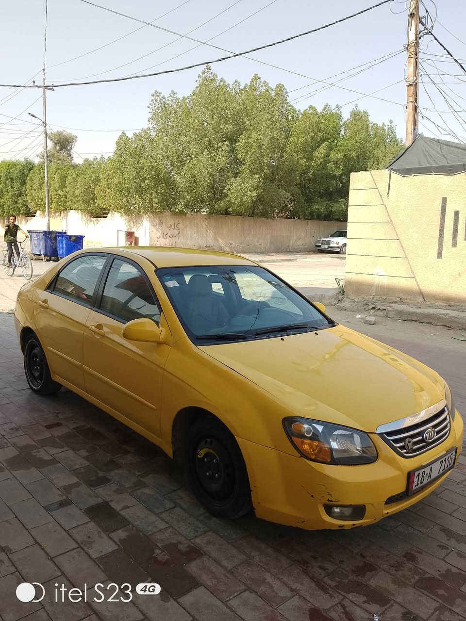 السلام عليكم
‏سياره سبكتره صفره مديل 2009 كير ومحرك مكفولات تبريد ثلج بيبانه وبنيده وجنطتهه لڤل اول كلشي مابدل بيهه علاماتهن موجوده امريكي ضربته فقط بالبنيد ضربه بسيطه كلش السعر 75 كربلاء الاستفسار ***********

نص مكتوب في الصور:
- itel S23 4G