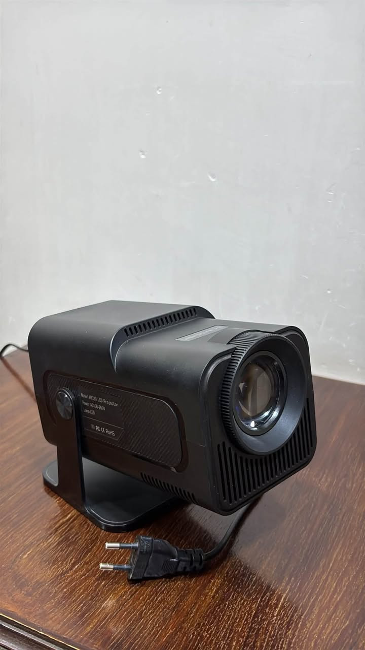 الماركة: Magcubic
الموديل: HY320 LCD Projector

مواصفات البروجكتر:
🔹 دقة العرض: Full HD 1080P
🔹 نظام التشغيل: Android
🔹 يدعم Wi-Fi
🔹 يدعم عرض شاشة الموبايل لاسلكيًا
🔹 منفذ HDMI
🔹 منفذ USB
🔹 تشغيل الأفلام والفيديوهات والصور
🔹 إضاءة LED بعمر طويل
🔹 مناسب للأفلام، المباريات، الألعاب والعروض
مع بردة عرض عملاقة

السعر 80 الف دينار عراقي مكاني بغداد البلديات
واتساب ***********
