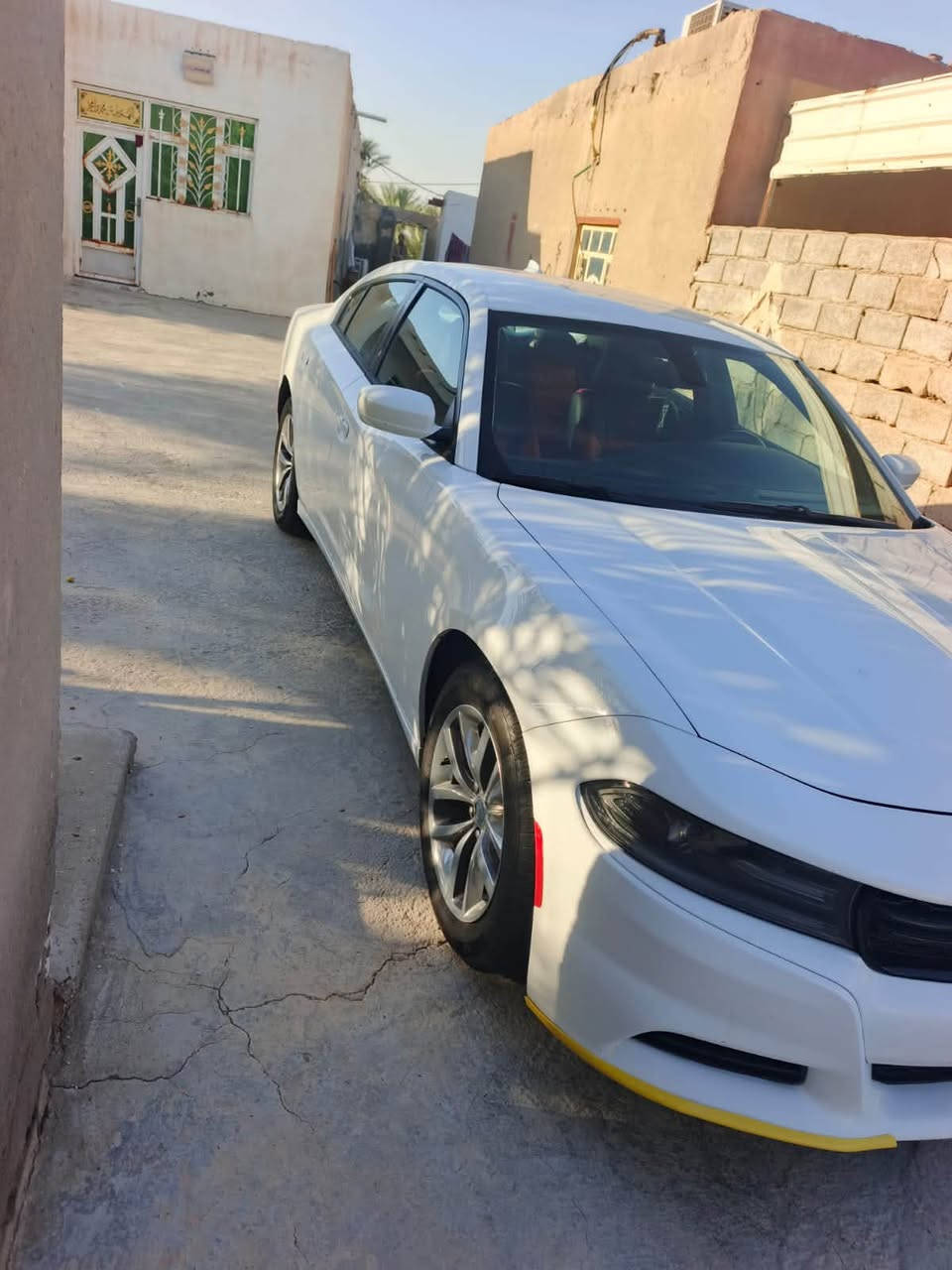 جارجر 2016 SXT كندية رقم سليمانية بأسمي مكفولة كفالة عامة 
مكينة كير حدادية تبريد تخم تاير كلها كفالة منظومة زنون مكان السيارة واسط قضاء الحي السعر 200وبيها مجال
للأستفسار الاتصال 
***********
***********
