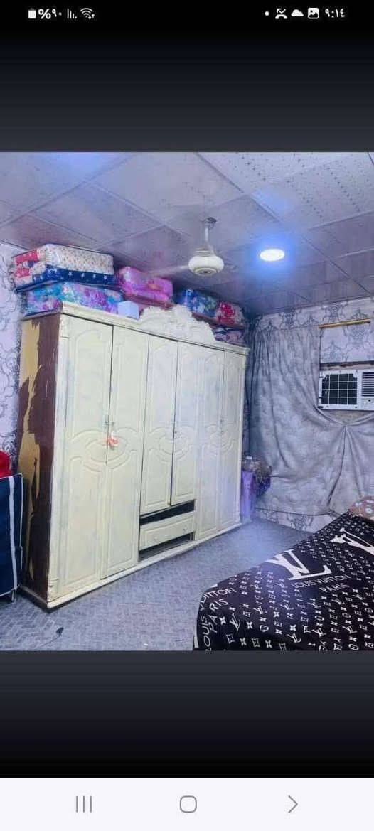 بيت للبيع طابو صرف مستعجل جوه السوووك
بيت للبيع طابقين عد ال باني 100 متر كونكريت مسلح طابو صرف سعره 110 وبيه مجال قرب اسواق الكفيل 

ط1/ استقبال وغرفه ومطبخ وصحيات

ط2/غرفتين وكلدور ومطبخ وصحيات

للاستفسار ***********واتساب
