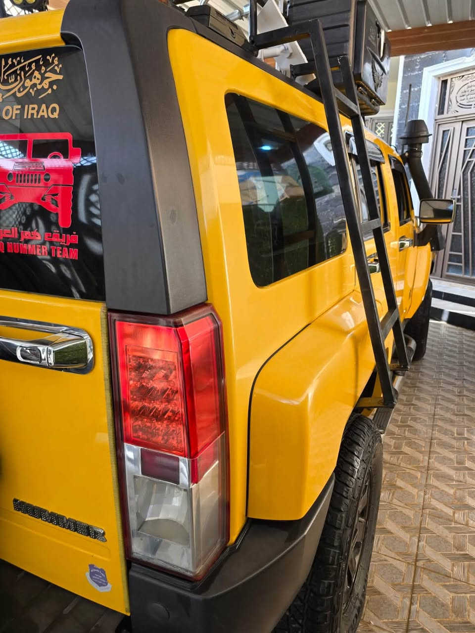 السلام عليكم اللهم صل على محمد وال  محمد
(HUMMER H3 )🧿
فول 
👈🏻موديل :2007
ملاحضه السياره كلين تايتل بدون حادث 
المواصفات 
👈🏻 اللون اصفر مميز 
تبريد ثلج 🥶
كير ومحرك ماشالله خير من الله
محرك خمسة سلندر (3700)بلادي 
منظومة غاز 🔥
شاشه كبيره
بلوتوث 
كامره 
ويل كب  
داخل كله اصفر جلد 
تخم تايرات حاله جيده 
سماعاتً دمام
نيكلال
اشاير صفح
رقم بغداد دولي(مميز)
سيارة ما تصرف عليها ألف دينار 
نوزلات بلكات مراوح عاصفه انسى الحماوه بل صيف 
🫵🏻ملاحضة اقرأ زين وغير هاي ماكو ❤️
🫵🏻ملاحظه السياره عليها تعديل اكسسورات خارجي 
👈🏻السعر :95$وبيها  مجال  بسيط🤙 وشوفت عينك النضافه 
للاستفسار الاتصال ***********
- [ ] 
عنوان السيارة  (بغداد )
