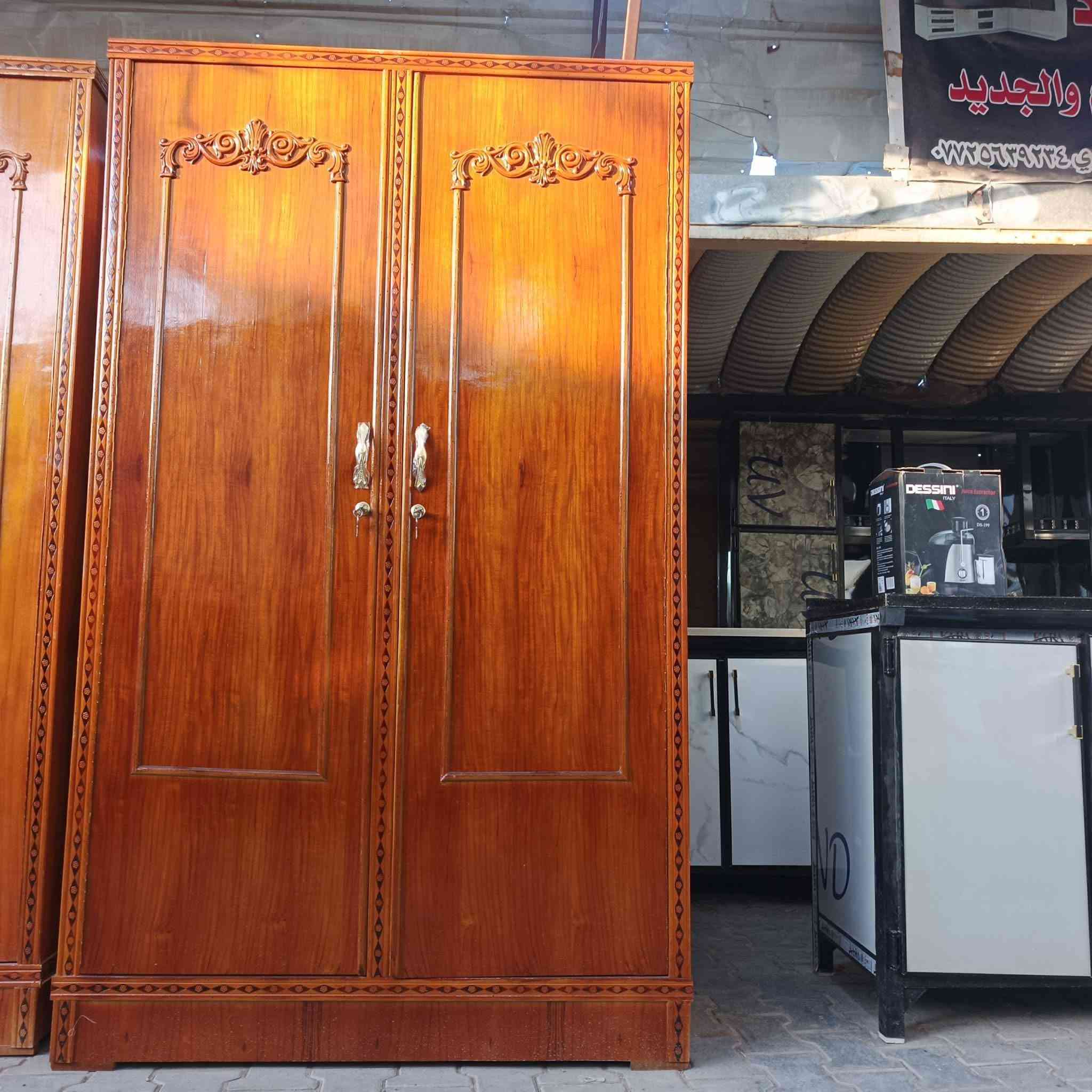 محلات ابو سجاد لبيع وشراء الاثاث المستعمل والجديد نشتري جميع الاثاث ومستعدون لتبديل الكاونتر القديم بجديد للاستفسار الاتصال او واتساب قليل التواجد في الفيس ***********
