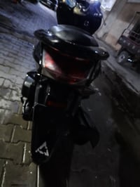 PCX • ١٥٠ • ياباني
