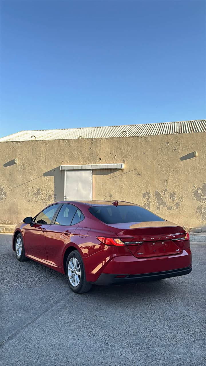 camry 2025 LE 
بدون صبغ  بدون ارباك ✅
جاملغ خلفي تعديل.  
ممشا 21,000mil 
سيارة مكفولة  لون مميز 
سعر 190$ 
شراي اتصل  *********** أربيل, العراق
