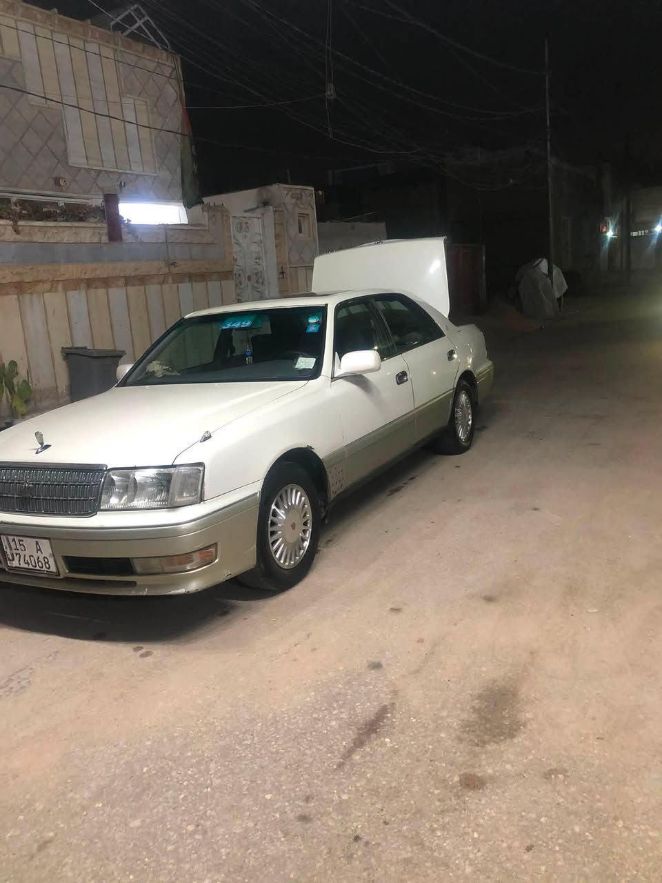 السلام عليكم راس الثور فلات كصتين للبيع تحوير نجف فوك وجوه فتحه  حداديه جديده مكينه3000 تبريد شغال رقم انبار انكليزي كبل ب اسمك السعر٧٤ وبيها مجال ومراوس حسب القناعه ***********
