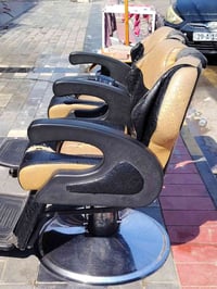 كراسي درجة أولى للبيع اي ستفسار هذا رقمي 07807195532 اتصل وبيك خير ودل...