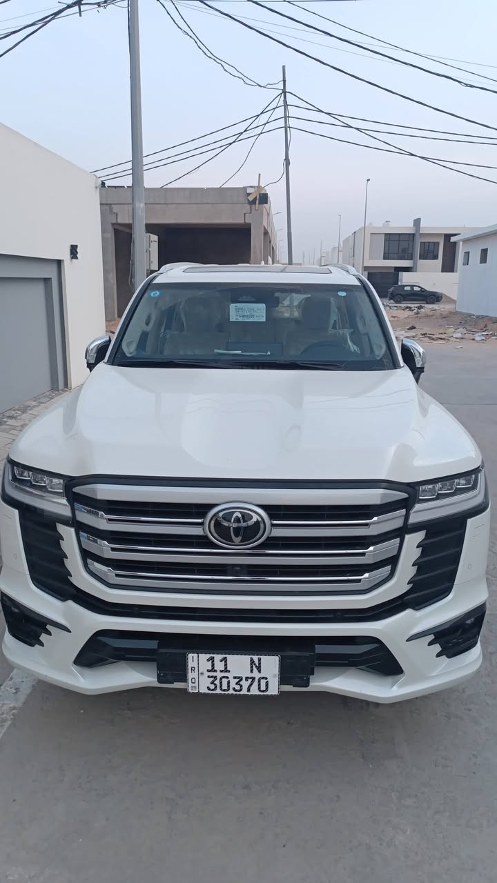لاندكروز VXS • ٢٠٢٥ • النجف