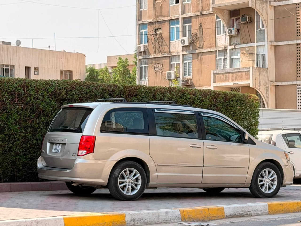 دوج كارافان • ٢٠١٦ • رقم بغداد