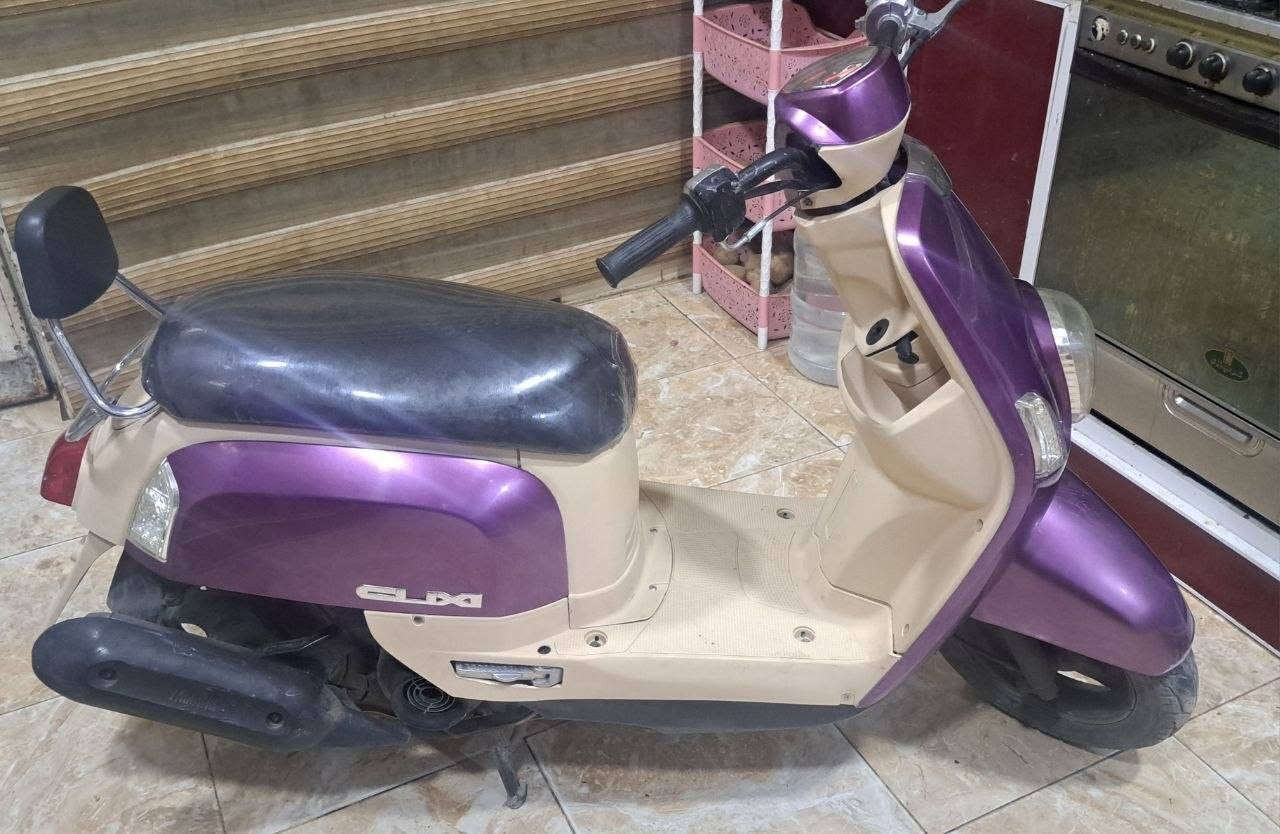 بوليس • مكينة تخبل • سلف هندر