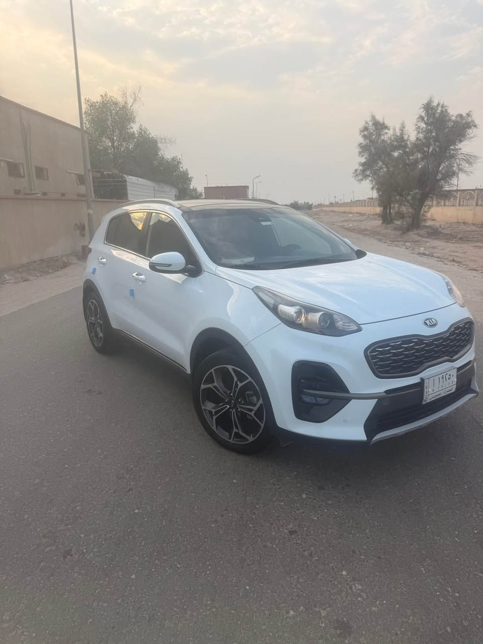 سبورتج 21 خليجي جتي لاين vip قطعه نادره فول الفول اعلى مواصفات شنو ببالك بيه  وكاله الدوليه موديل 21 كفاله عامه من كلشي وسوناره موجود عله ايدنا ماخذينه زيرو  من الشركه رقم بصره باسمنه تحويل ثاني يوم ماشيه 82 الف سياره جديده بدون اي ملاحظه كفاله عامه حتى الدعاميات من كلشي مكينه كير حداديه تخم تاير كله عله وضع الوكاله 
مواصفات بانوراما 
صندوك كهرباء
حساس امامي خلفي 
توقف قبل الاصطدام
تبريد لمس بصمه 
شاشه كار بلي وخرائط جي بي اس 
نظام سماعات 
داخل جلد مطعم بكروم 
دوس نيكل مختمه 
بصمه تشتغيل وبيبان
دخول ذكي تقفيل وتفتيح
تشغيل عن بعد 
داخل جلد حمصي حار بارد 
ستيرن رياضي مختم جتي لاين 
سايد بريك بصمه 
درايف مود 
توقف ذاتي سياقه اليه 
نظام منحدرات 
تشبع مواصفات 
الشراي يتصل مكاني البصره اني مكلف بالنشر 
*********** Singapore
