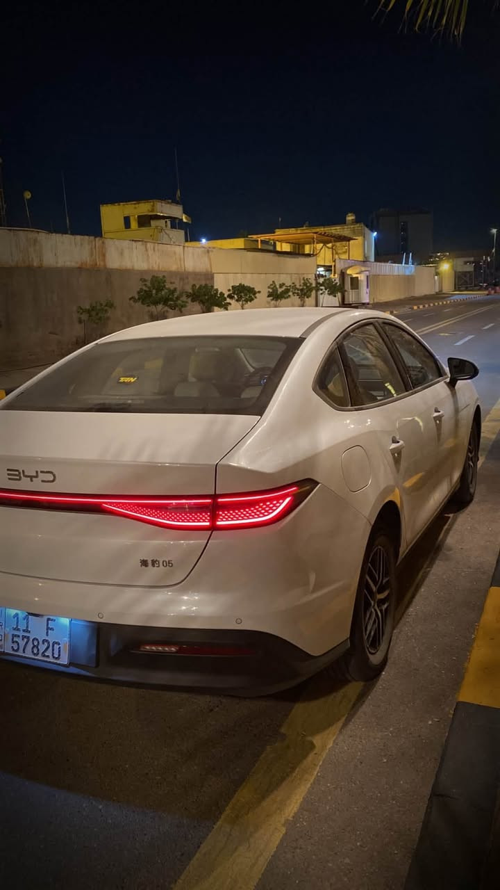 بي واي دي CL5 • ٢٠٢٥ • رقم بغداد