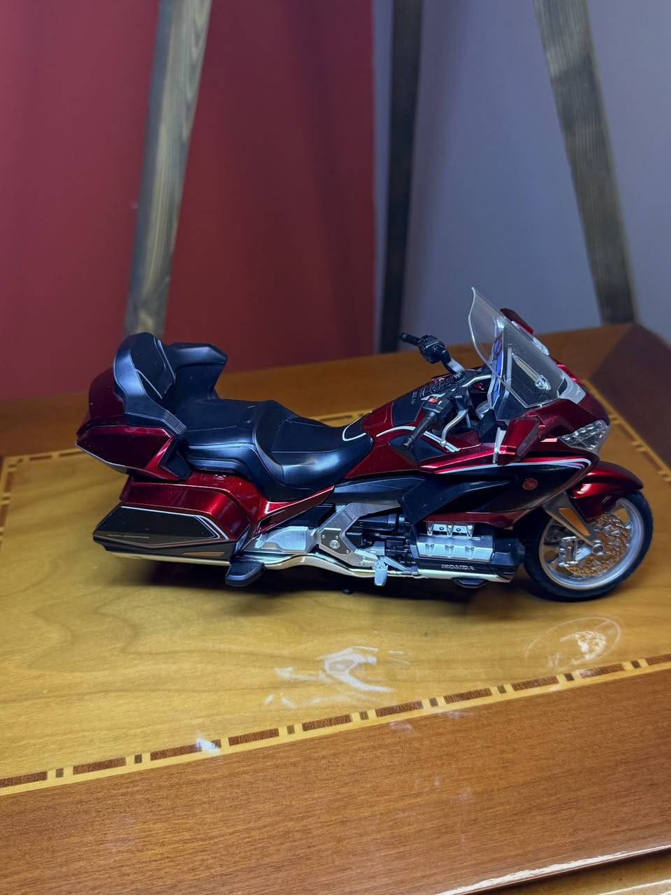 رجع توفر الكولد ونك يابة 
Honda Goldwing 🇺🇸🏍️🪽🦅

حجم 1:11 
للتواصل واتساب ***********

#tsar_store #عالم_المصغرات_والمجسمات
