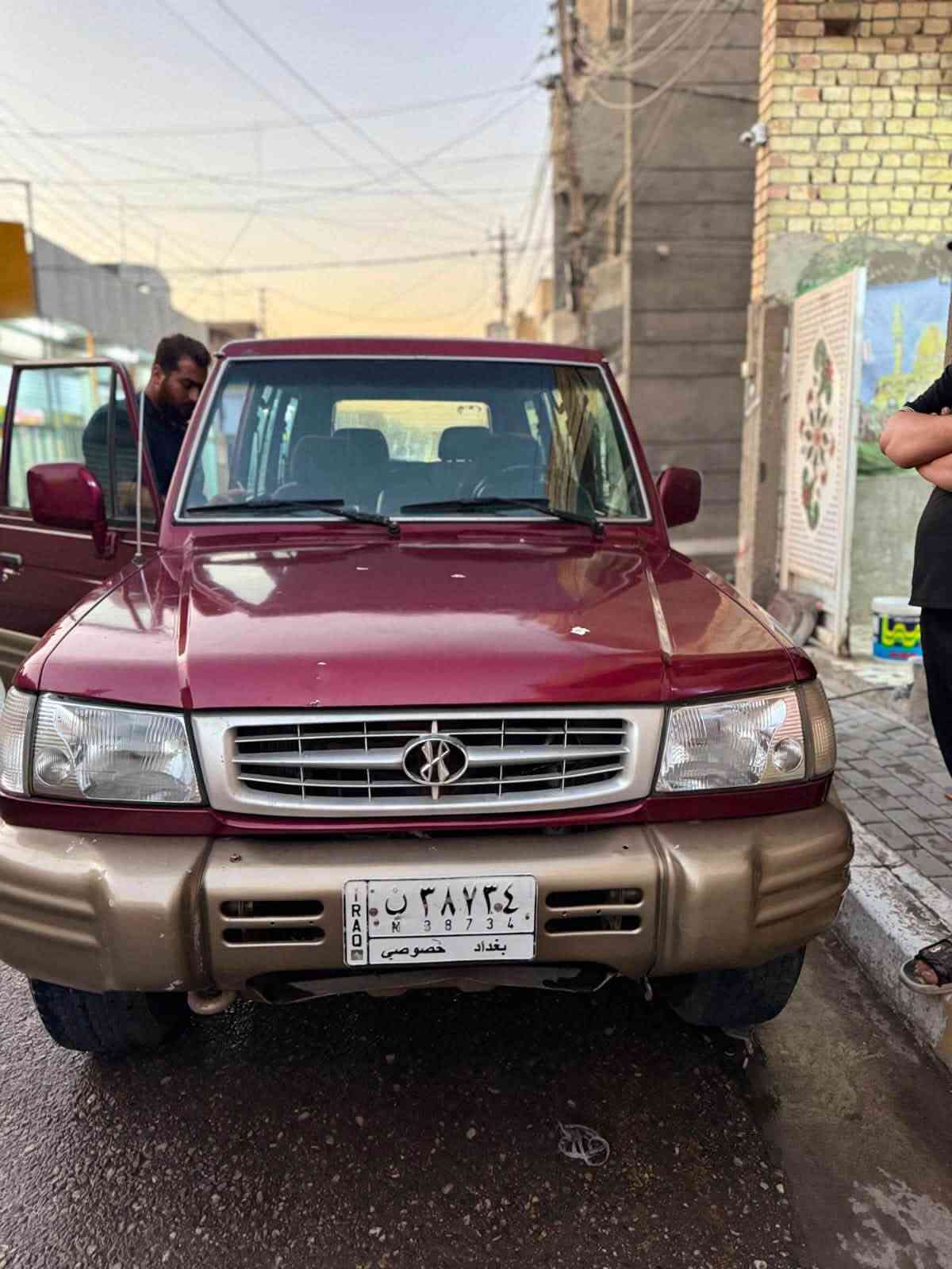 السلام عليكم سياره گالوبر موديل 2000 مكينة 3000
سيارة ابلادية مكفول گير  جديد حاوية ومحرك لا تبخير ولا تنقيص تخم تاير دفع رباعي شغال حدادية  نص عمر امامي خلفي تبريد عاطل گير واتماتيك 
مصبوغة حزام 
 السنوية منتهية 22 مكاني بغداد الرئاسة 
 السعر  52
***********
