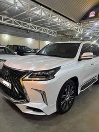 لكزس LX 570 • ٢٠١٩ • بدون نكراش