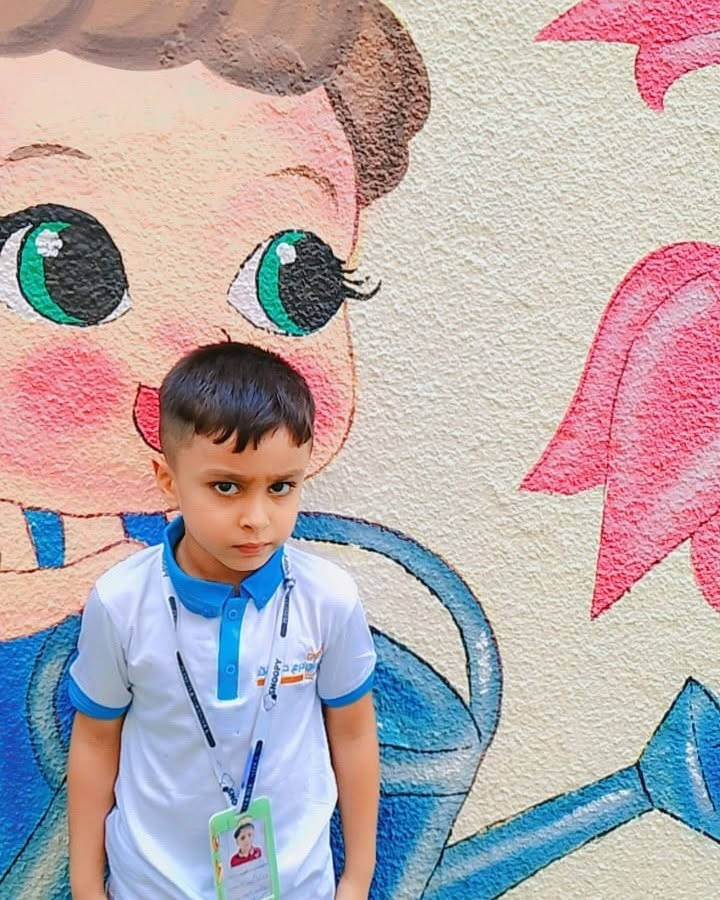 روضة جنة كربلاء الأهلية النموذجية 🌸
✨ بيئة تربوية آمنة ومحبة
📚 تعليم حديث بأسلوب ممتع ومميز
👧🏻 نهتم بطفلكم ونرعى خطواته الأولى بكل حب
🎒 الزي المدرسي مجاني
📖 تعليم رصين وبرامج تعليمية وترفيهية متنوعة
📍 كربلاء المقدسة – حي الموظفين
مقابل مجمع أطباء العيون
📞 للتسجيل والاستفسار:
***********

نص مكتوب في الصور:
- TikTok Lite
- @useradynfxz4ag
- أولياء أمور أطفالنا الأعزاء ، غدًا نلتقي في أول يوم دراسي ونستقبل أطفالنا الأحبة بحفلة ترحيبية مميزة الزي المدرسي مجانًا الكتب المنهجية متوفرة جهزوا أطفالكم ولبسوهم بشكل مرتب .. ولا تغيبوا روضة جنة كربلاء