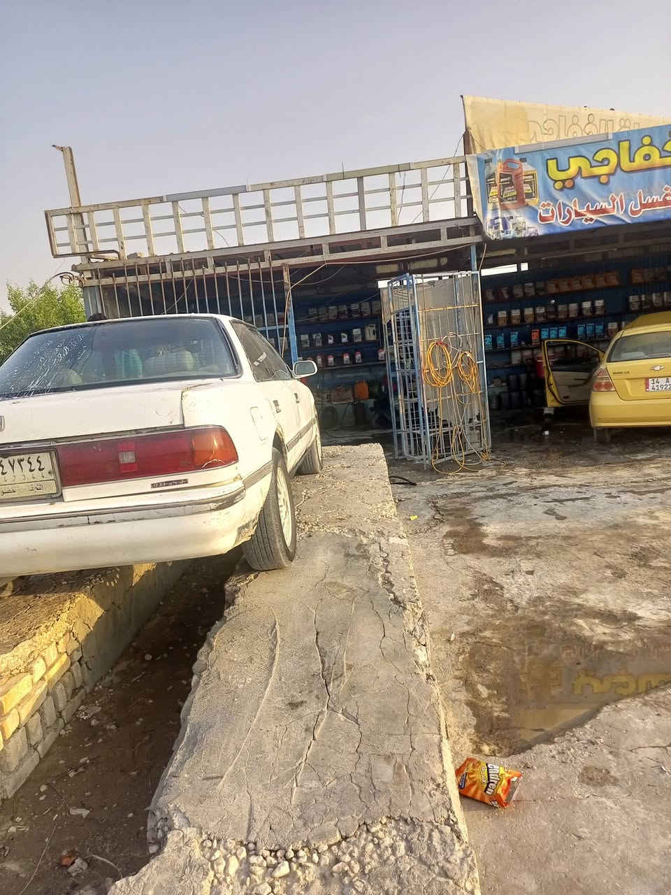 سلام عليكم مارك عضم البيع مكينه وكير ونجي ناع سياره مكفوله من الكص والصوتيات بسامينه سنويه ما صاقطه تبريد شغال حداديه تخم تاير كله جديد سعر 28 وبيهه مجال الشراي شراي يتصل ***********
