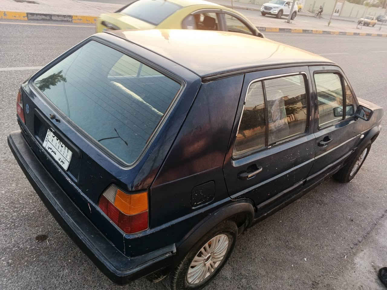 جولف 91 مكينه نظيفه جير نظيف شرطه تحويل سنويه خضراء ثانويه 18 بدون دعمه ما بها اي ضرر السعر 18 ما بها اي دعوه سياره شغاله تخمها على النص.  ***********

نص مكتوب في الصور:
- الدار للبيع ***********