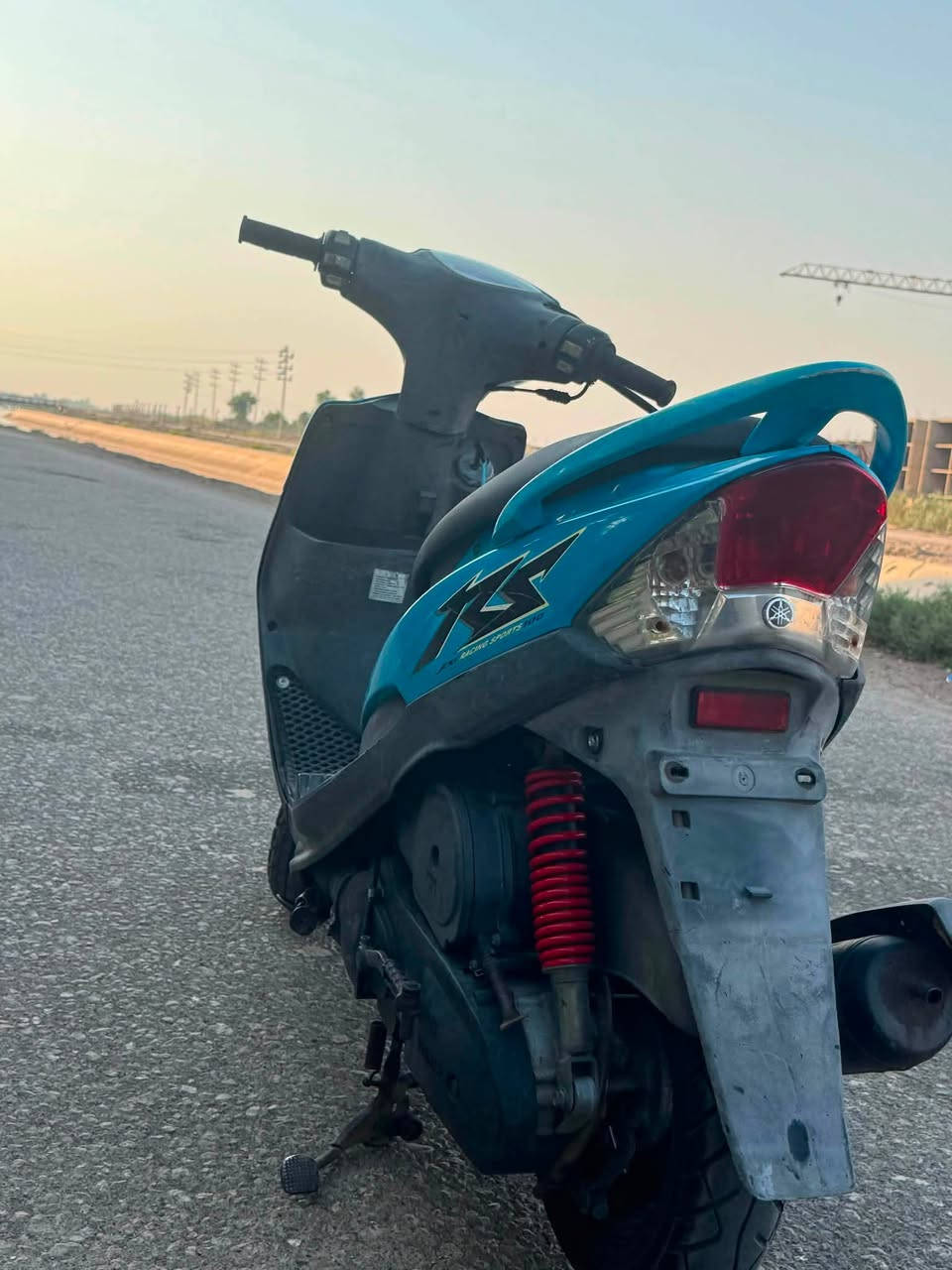 السلام عليكم للبيع فقط🛵
ماكس عدله مال رمبه صار سبوع 

بوشه ٤٩ بلاد 

كفاله كفاله كفاله عامه من كلشي 

كفرات ومكينه كلها ختم واحد 

الدراجه نشطه 

شلعه ومعدل 

سوادات ملحه مثل ما مبين بل صوره

سعر خاص او الاتصال 
***********
