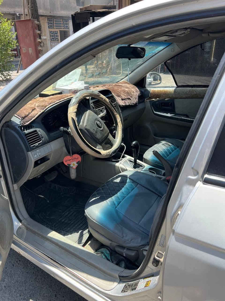 سلام عليكم سبكترا موديل 6خصوصي لون رصاصي بلاد حادثه مامي فقد جاملع او بنيد بيهه بعض نواقص سعره 62ورقه بيهه مجال لطيبين وحك جيه لمو جاد لاا يكسر بحلال لعالم  رقم بغداد اب اسمي رقم لهاتف ***********مكان سياره كربلاء
