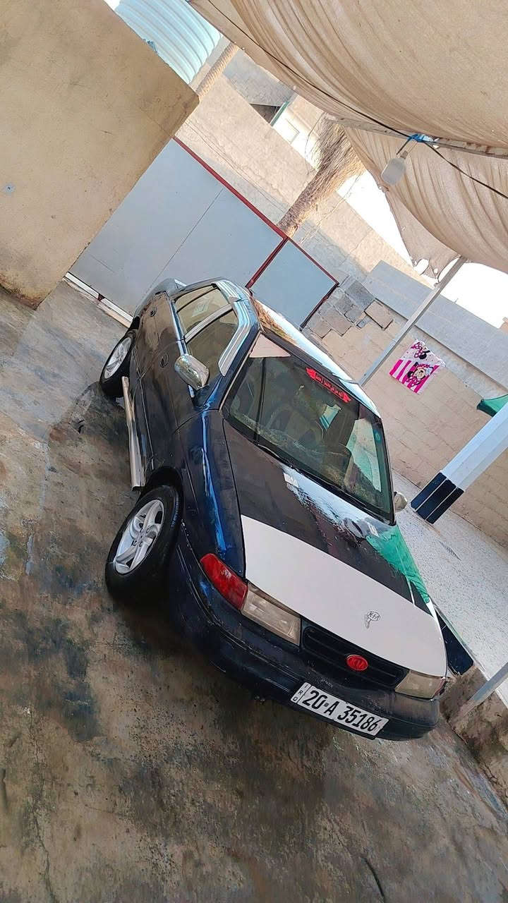 يالله سيفيه للبيع موديل 94سنويه لل30مشروع وطني نكليزي اي مرور احولك محرك مفتوح كير عادي محرك وكير نضاف 
صدر جديد بور خفيف مشط جدبد 
كهريبات كله تشتغل سياره كامله مال شغل وين عجبك تروح بيه 
سعر ١٨بيه مجال بل عافيه ع ياخذه ***********مكاني ديالى بعقوبه مركز
