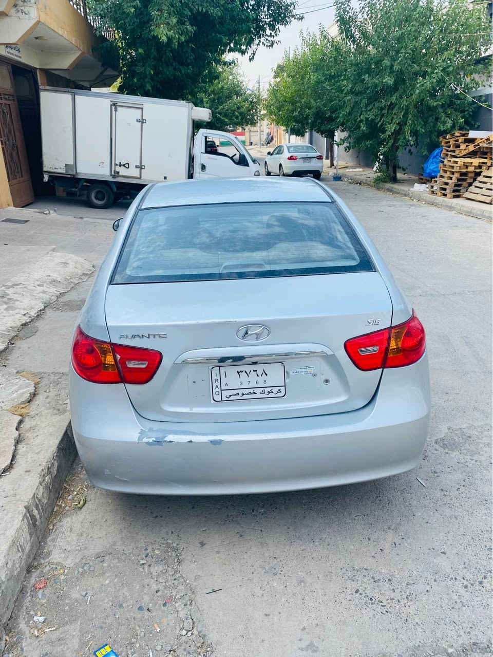 ئاڤانتی بڕاوە ۲٠٠۹ کۆد کراو  تەبرید لەمس کوشن جلدو هیتەر  ئاوئنە شەفت وکارەبا تەنجیل بلوتوز ڤۆلیۆم   بەس سلاید نیە گئڕومەکینە بەشەرت  تەقەوڕەقە بەشەرت ئستام پئشوپشت توندکردۆتەوە  برئک Abc هەمو شتی بەشەرت تەبرید ساردوگەرم بەشەرت  سەیارەکە سەخف دەحم  دەبل هەموشتی بەشەرت  تەنها یەک کەڤەری گۆڕاوە.  چوار تایەیی نوئی لەسەرن  دیناری مەسرەف نیە چالو شوختی نیە سەخفی وەک شوشە وایە  ناونیشان ڕانیە  سەحری ٤٥ معامەلایەکی برایانە ٠۷٥٠۱٠٦۷۱٤۹ رانية, السليمانية
