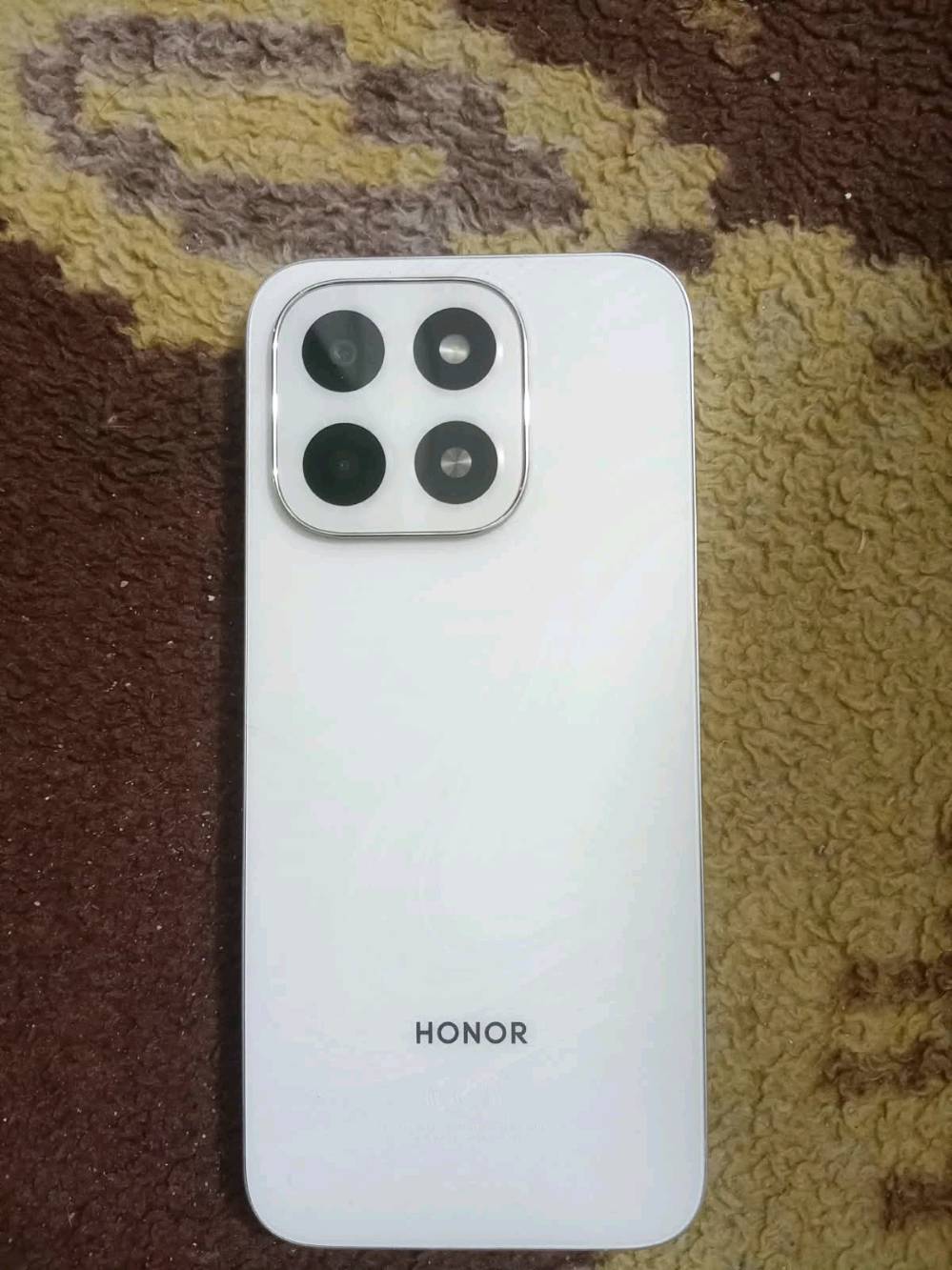 مبايل HONOR X6c 
نظيف مستعمل 7 أشهر 
السعر 175 وبي مجال 
رقم الهاتف: ***********
العنوان: حي النصر