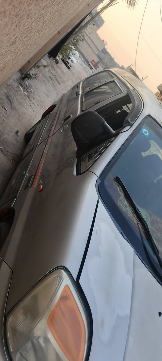 السلام عليكم ستاركس 2007 بصره ما معمره ع بلاد بيها خياس يرادلها ترتيب سعر ٤٥ وبيها مجال بسمي سياره ***********
