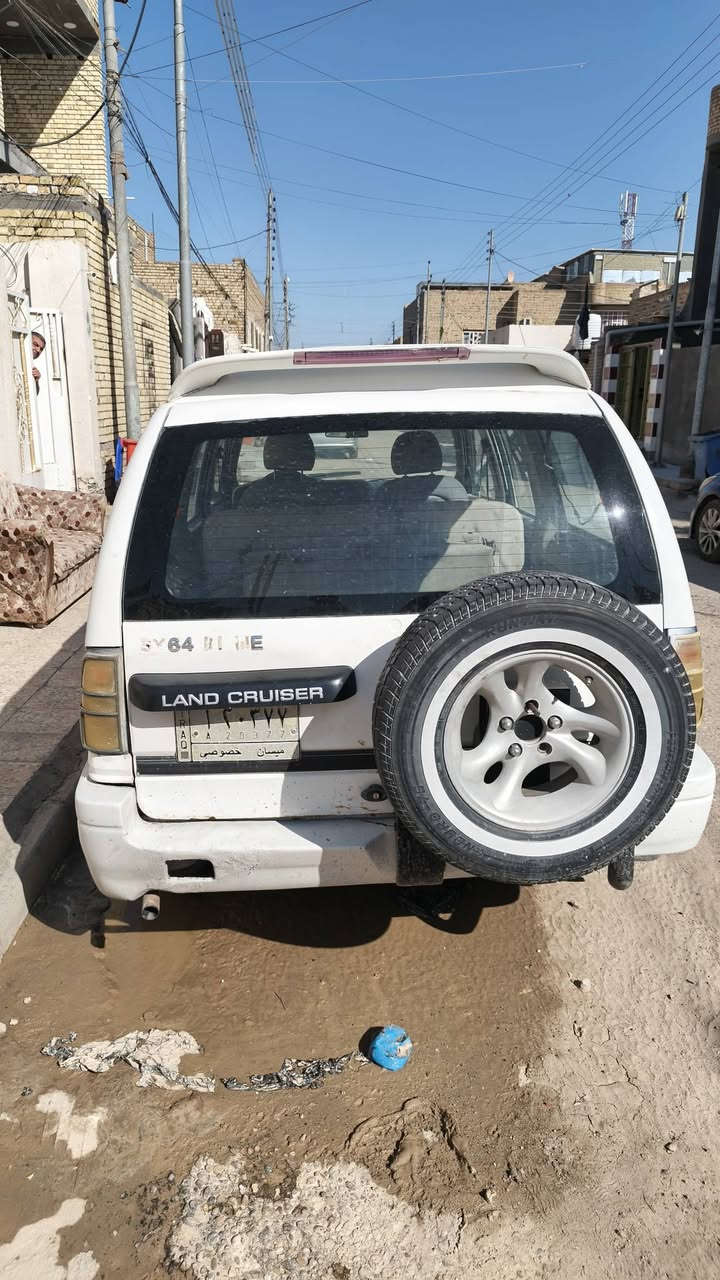 سيارة جنبي ستيشن
🚗 7 راكب 
🚗 مكينتها البلاديه 
🚦كير اوتماتيك كير بطه
🚨السيارة مصبوغة عام 
🚧رقم الماني سنوية تنتهي ٢٠٢٧ شهر ٦ 
🚥 تجي اتشوفها وتقنع وبالخدمة 
🛑السعر ٣٨ وبيها 
📢***********
