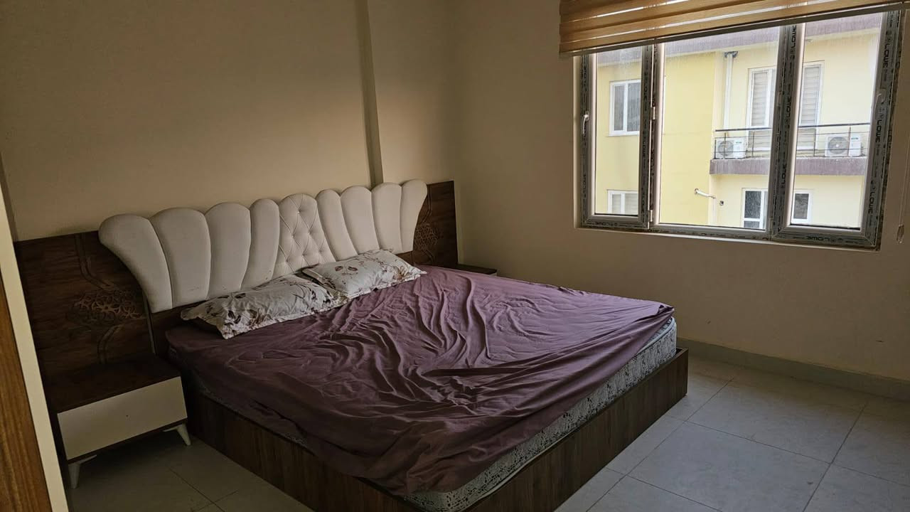 مجمع ژيان ستي • غرفة وصالة • طابق ٨