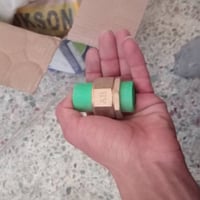 الجبير عندي 13 قطعه ولزغير 10 قطع قيم بليرضي الله واخذهن صاحب اعله سعر...