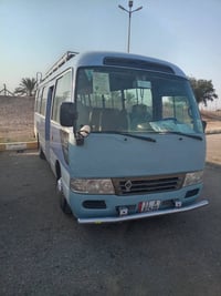كوستر للبيع 2008 كفاله عامه مكينه وكير واكسن وحداديه وتبريد تخم تاير ف...