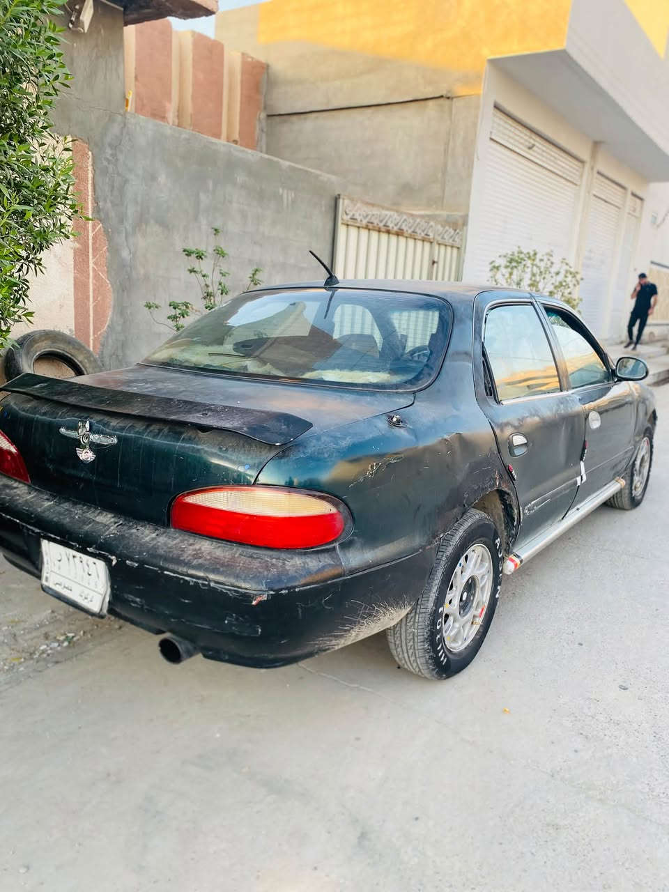سياره كيا كرويدس لبيع موديل 1995
كير اوتماتيك وبي بطاقه بانزين وشرط تحويل يريد يخابرني سعر25بي مجال ***********
