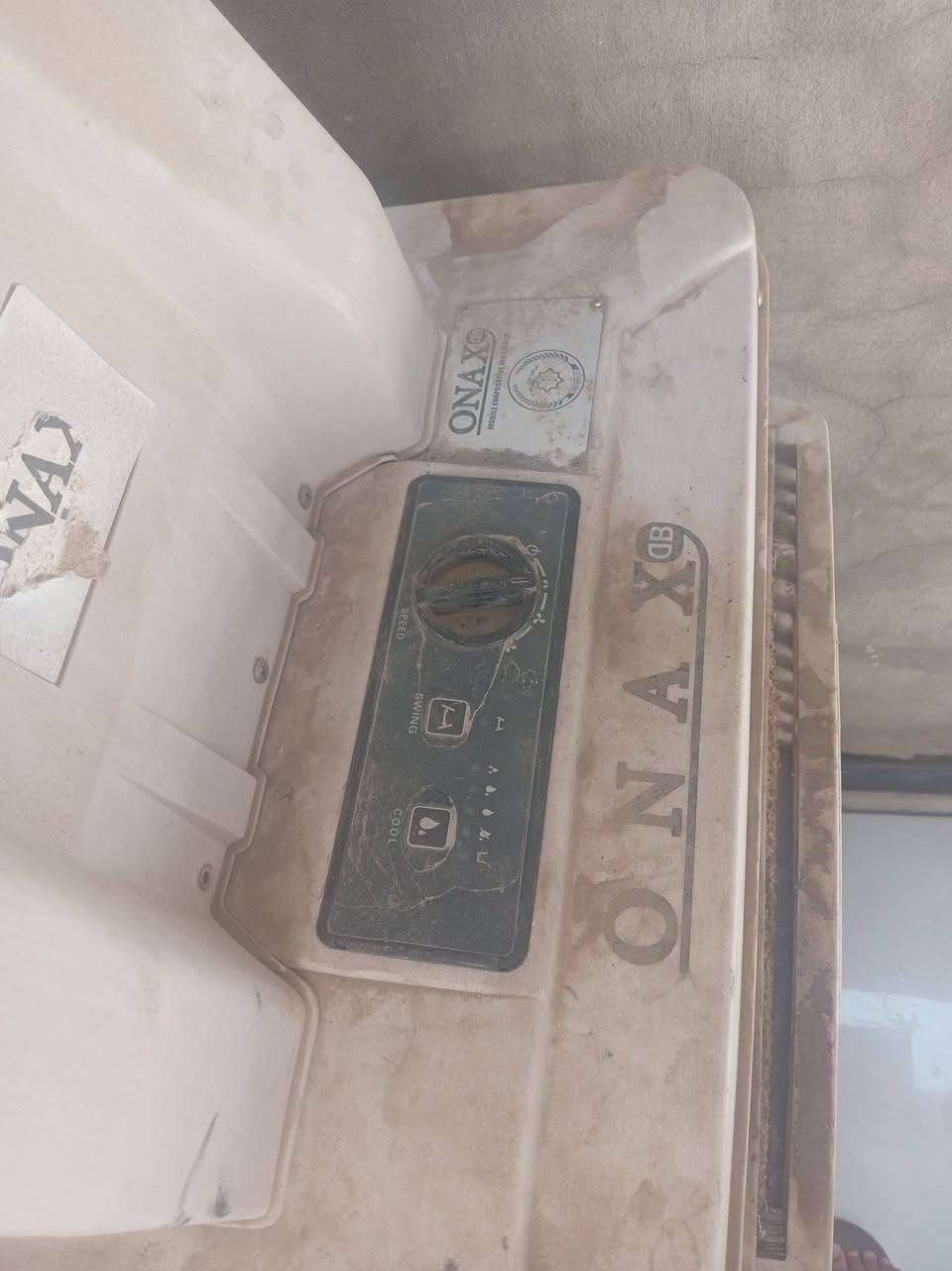مبرده ام الخرطوم حجم 50  نضيفه للبيع المكان بعقبوبه فلكة الامين مقابل كاتب عدل السعر 250وبيها مجال قليل الاتصال ***********
