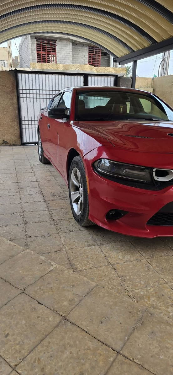 جارجر ١٥ اصل sxt محدث بجم srt محرك ٣٦٠٠ حادثها بالعراق جاملغ امامي ايمن صبغ وبنيد محدث السيارة رقم بغداد بأسمي سنويه ل٢٠٢٩ جاهزه من كل النواحي تبريد محرك كير حداديه 
السعر ١٦٨
***********

