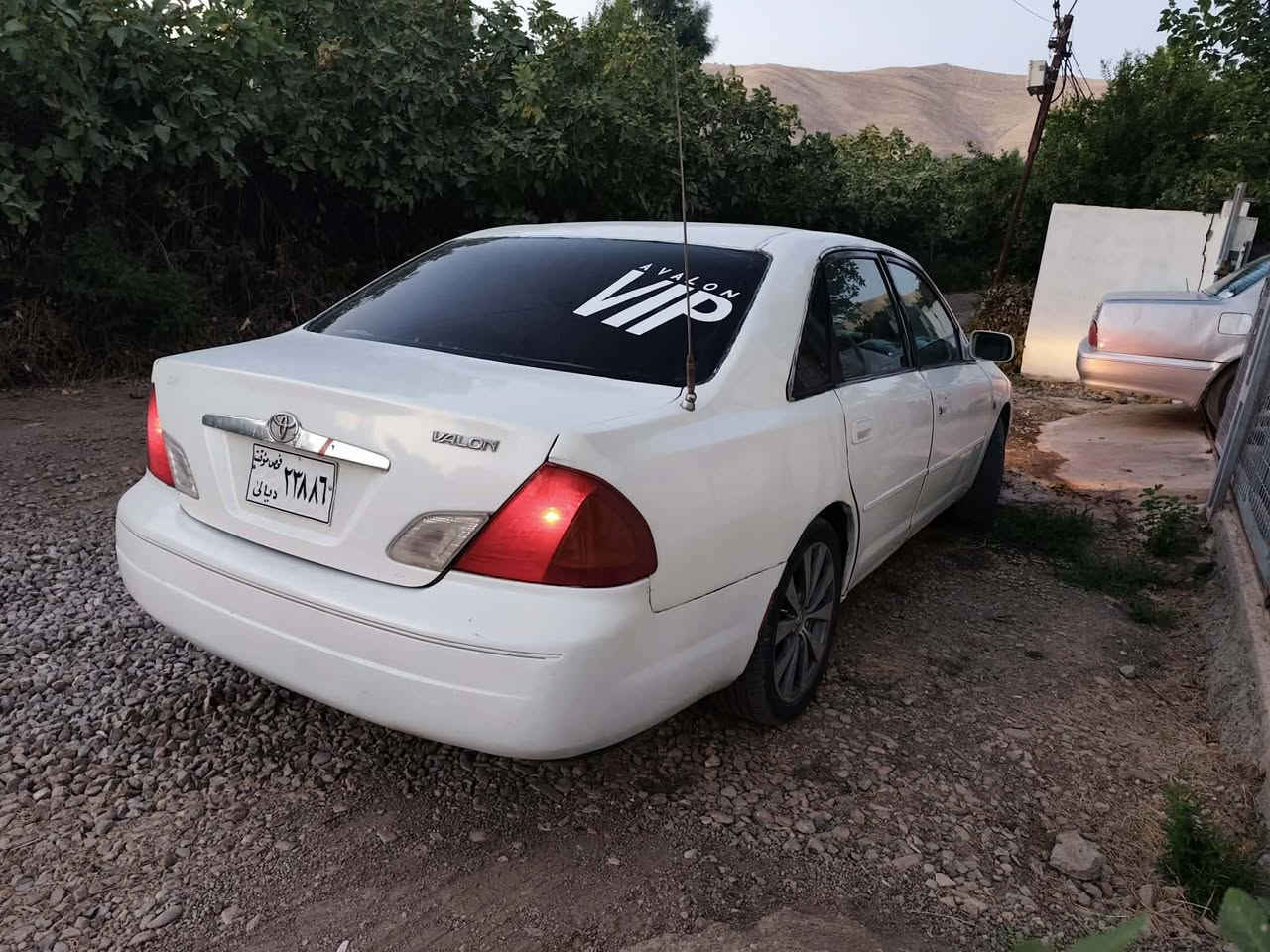 ئەڤەلۆن سەدامی 2002 گێڕو مەکینەی بەشەرت تەقەو ڕەقەی بەشەرت کارەباهی کامل ئیشەکات تەبریدی ئیشەکات ئاڕم پلاستیک سلێمانی بەشەرت کامل بۆیاخە چەمەلەقی دوایدەعمی هەیە  شوێن سەید سادق سعری 42و مەعامەلە ***********
