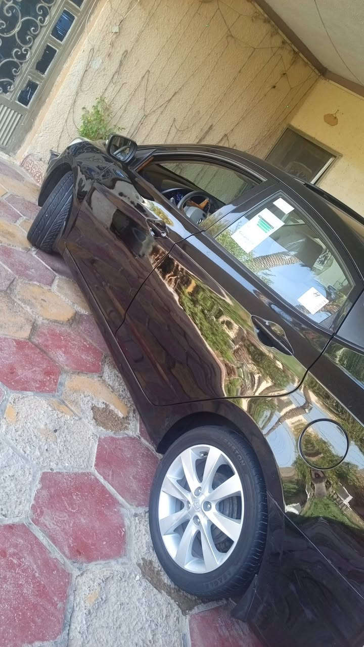 للبيع اكسنت 2016 خليجي بيهه باب سايق صبغ محرك كير صدر تخم تاير جدد فول سلايت شاشه اشاير بالمري ويل كب 16 محرك 1600 دوش  رقم بغداد بسمي ***********
مكان البياع حي الشهداء

