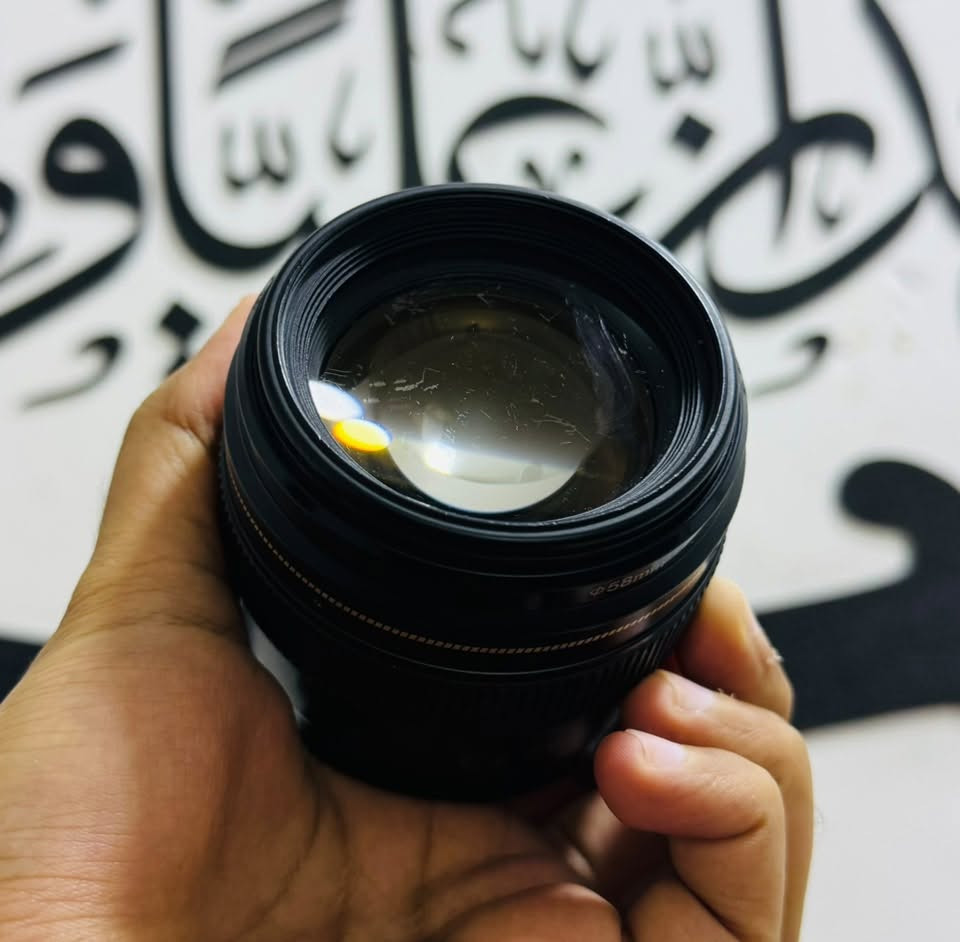 عدسة كانون 85 ملم 1.8   مستخدم‭
تواصل وتساب  ‬ ‭***********‬

