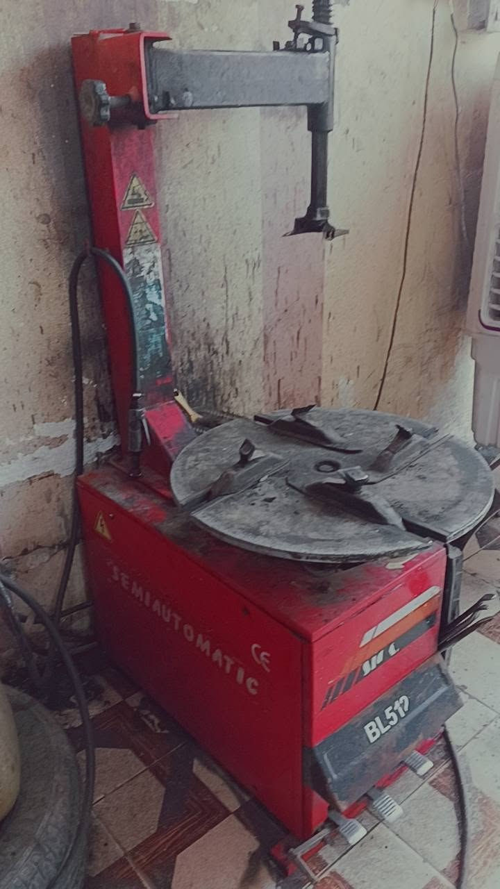 غراض بنجر كاملات للبيع مستعجل ع البيع البصره ابي الخصيب
***********
