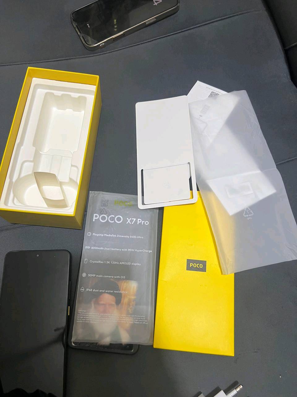 سلام عليكم 
بوكو x7 pro 

ذاكره ٥١٢

للبيع سعر ٣٦٠  قفل جهاز كامل ملحقاته 

المكان بغداد