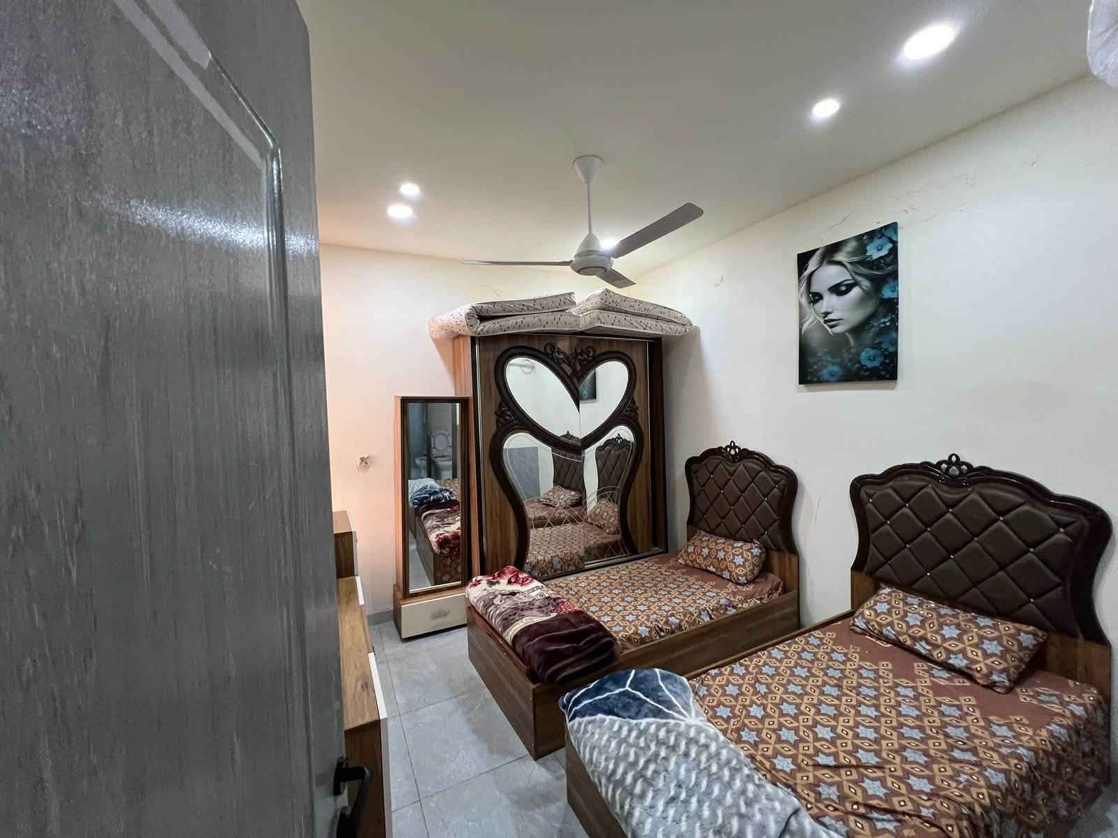 مزرعة للإيجار اليومي 🏡🌳
📍 الموقع: بغداد –حي صدام 

✔️ أجواء هادئة ومناسبة للعوائل

✔️ مساحة واسعة وخدمات متوفرة
 

✔️ مثالية للراحة والونسة

📌 للحجز والاستفسار يرجى الاتصال أو المراسلة على واتساب: 

عبود الشيخ
 📞 ***********

 موثق في تطبيق اجرلي لسياحة المزارع في العراق 🇮🇶
