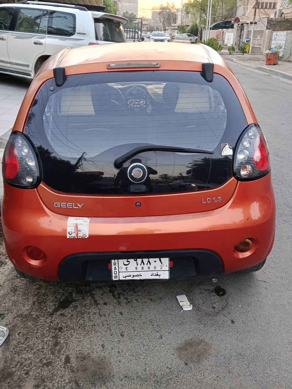 السلام عليكم للبيع باندا lc لون مشمشي محرك 4 سلندر كير اوتو مكينه وكير ممتاز بلادي تبريد شغال كهربائيات كله شغاله سياره بيهه قطعتين صبغ بين البابين وبعض التكحيلات  كامره خلفيه شاشه ايباد بيهه دمام خلفي جاهزه من جميع نواحي رقم بغداد تحويل ثاني يوم السعر 42 ورقه وبيها مجال بسيط للاستفسار ***********

