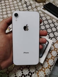 ايفون XR • نقصة شاشة • بابل