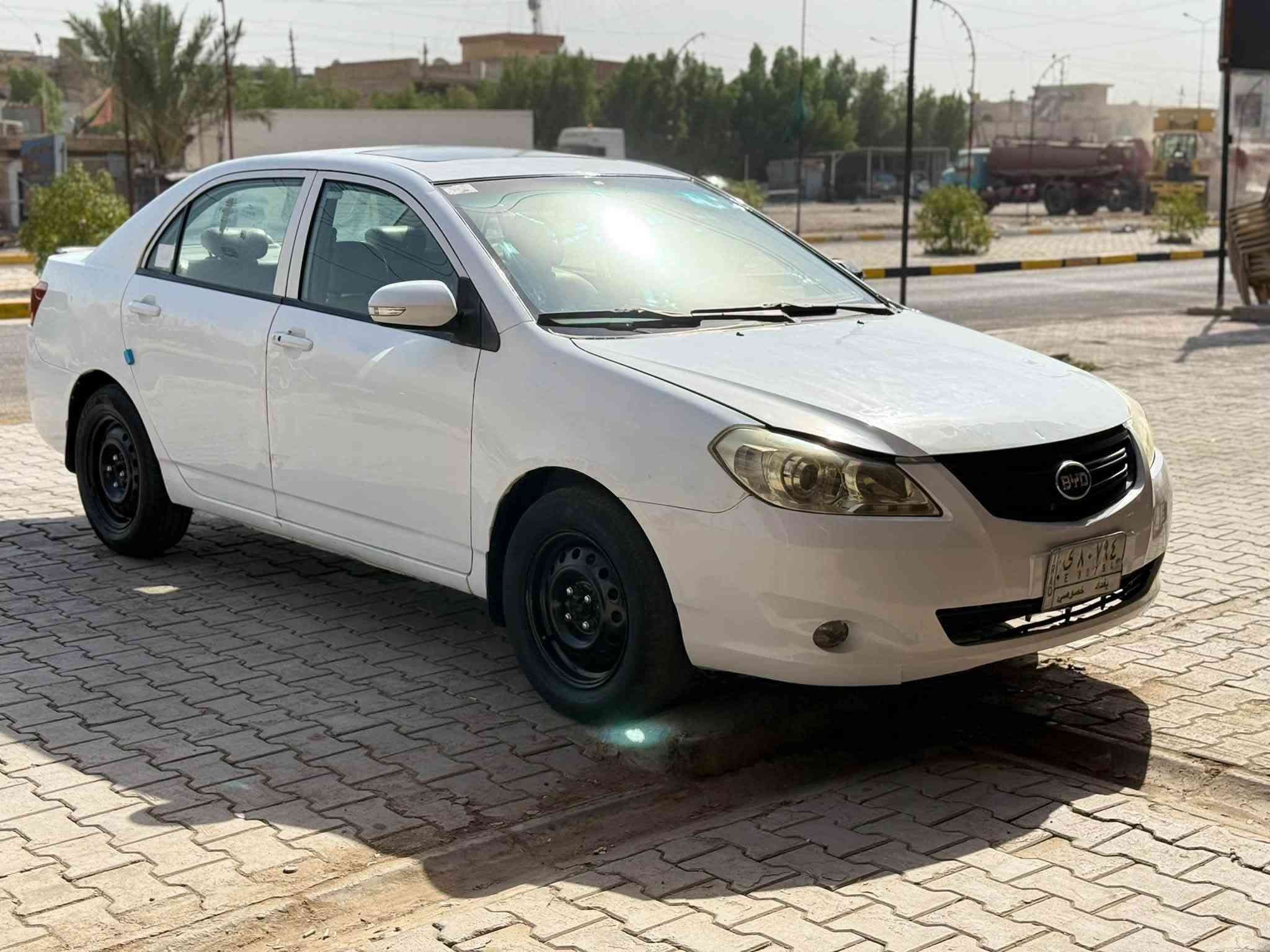 السلام عليكم BYD. G3 2013 كير ومحرك كورلا واتو 1800 قبق اسود الحديث المرغوب مكفوله ضربه وصبغ وتبديل وجراد ماشيه 177 حقيقي صدر تخم تاير تبريد ثلج رقم بغداد تحويل مباشر سياره ماتصرف عليها ربع جاهزه كبل لشارع الله شاهد عليه سياره خير من الله سعر 53 وبيه مجال عنواني بغداد 
***********
