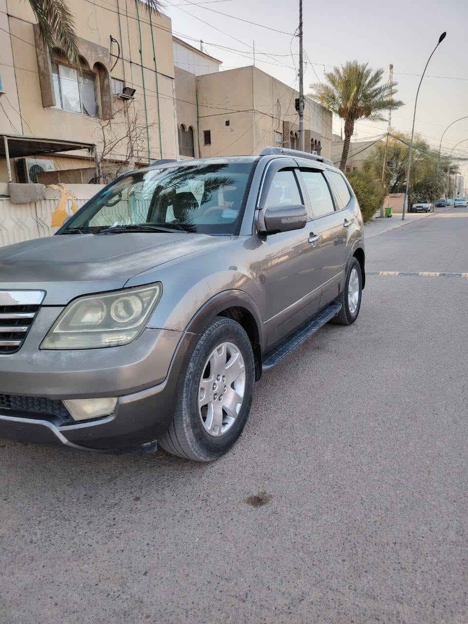 السلام عليكم للبيع كيا موهافي خليجيه 2009مكفوله من الصبغ والحادث فول مواصفات1/1مكاني بغداد السعر 120$ للتواصل ***********
