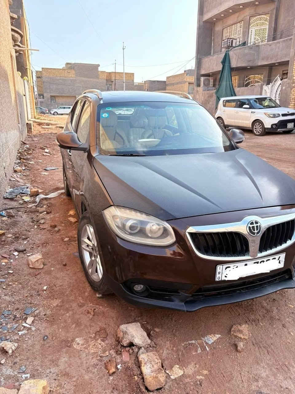 لا توجد تفاصيل

نص مكتوب في الصور:
- السلام عليكم بريليانس V5 2014 للبيع باسمي رقم واسط دولي شرط التحويل
- كير ومحرك وحدادية خير وبركة. نظام بصمة وحساسات وبيها كاميرا وشاشة. كهربائيات وتدفئة وتبريد كلها شغالة. ادامة جديدة مكفولة من الصبغ والحادث والتبديل ( فقط الدعاميه الاماميه مبدله
- ولباب الخلفي بيها بارد فقط بسبب طخات زغيرة
- مكاني كوت مركز مدينة بيه سونار
- السعر 73 وبيها مجال بسيط
- للإستفسار ***********